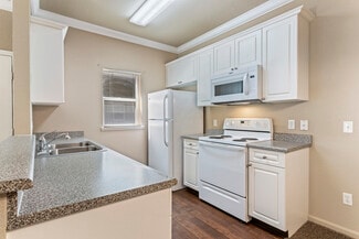 8905 Davis Rd, Stockton, CA 95209