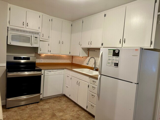 114 Taulman St, Hamilton, MT 59840 - photo 6