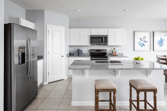 319 Biltmore Blvd Unit 36142153, Dundee, FL 33838