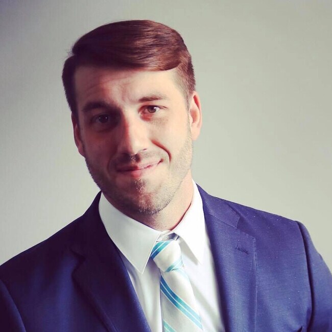 Agent Photo