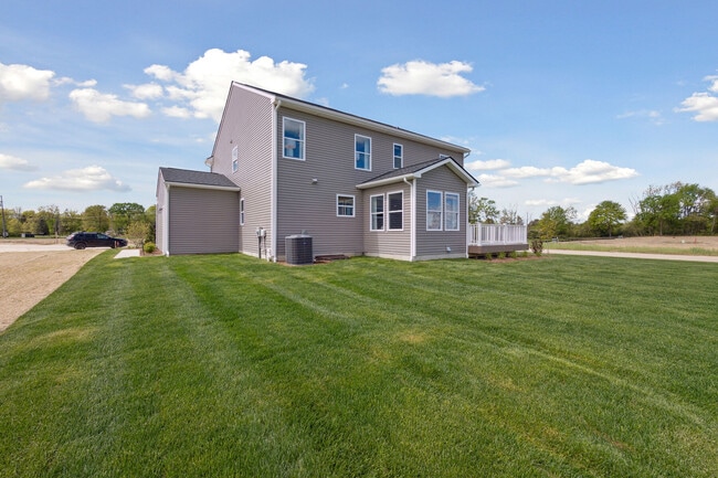 34433 Sandpiper Ct, New Baltimore, MI 48047 - photo 2