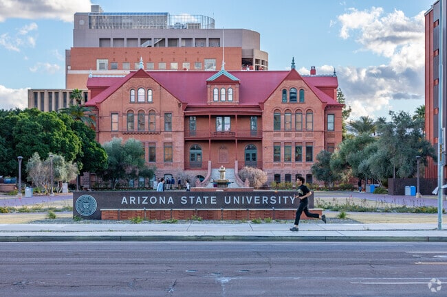 ASU's vibrant campus in Downtown Tempe fuels intellectual curiosity.
