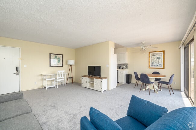 270 Portofino Way, Redondo Beach, CA 90277 - photo 2