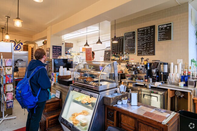 Residents in Mann can get a fresh smoothie at the Central Cafe and Juice Bar.