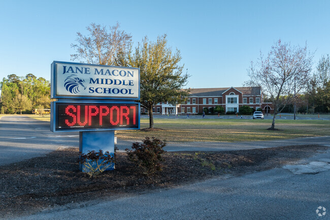 Jane Macon Middle School