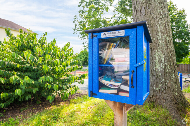 Quaint free libraries dot Jefferson's residential neighborhoods and offer free literature.