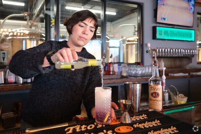 Shenandoah Farms residents can stop by Vibrissa Brewery for a local brew or cocktail.