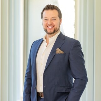 Dustin Weiss