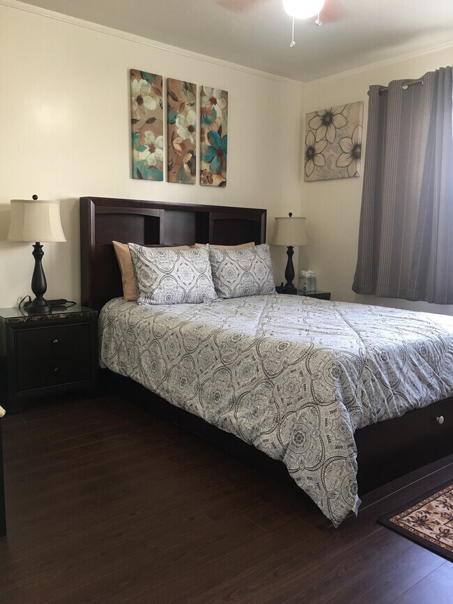 1423 Barrington Way unit A, Glendale, CA 91206 - photo 7