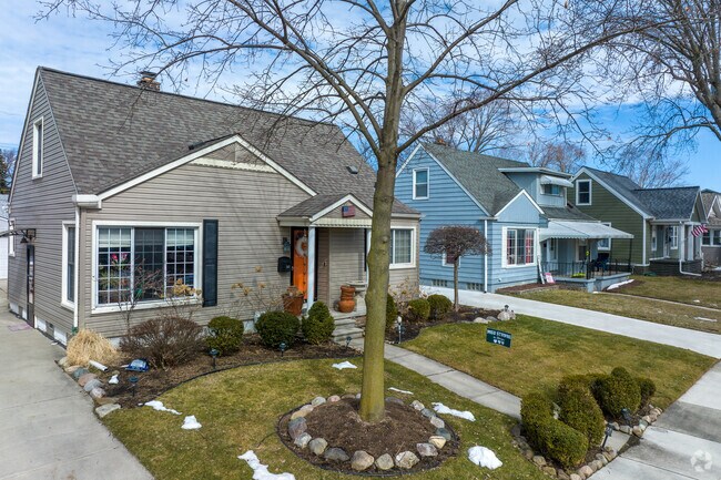Homes in Clawson with have colorful accents.