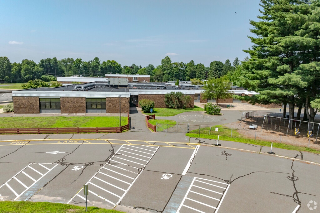 The Highland School is located at 490 Highland Ave in Cheshire, CT.