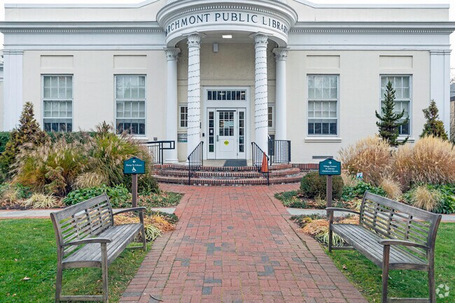 The Larchmont library where the community enjoys local events.