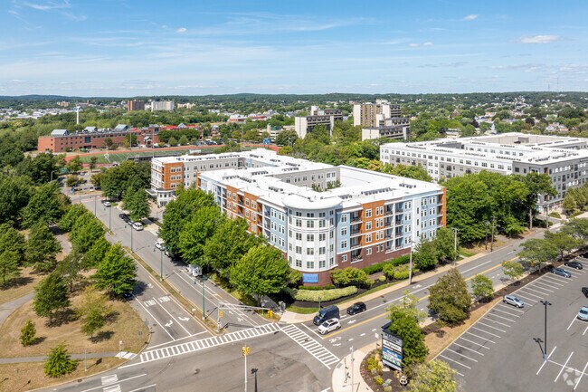 Lumiere, Medford, MA 02155 - photo 4