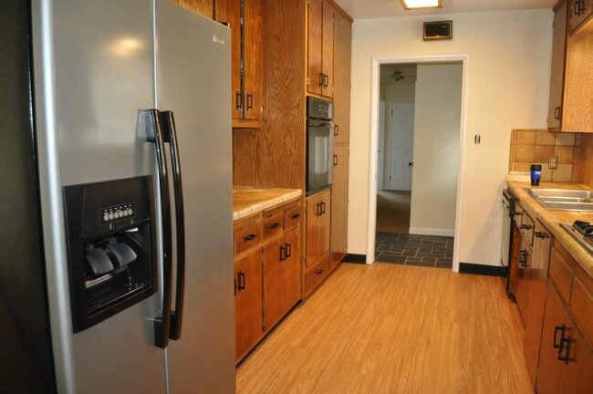 1017 Downing Ave, Chico, CA 95926 - photo 6