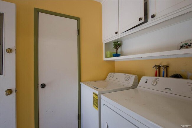 20322 Roscoe Blvd, Winnetka, CA 91306 - photo 7