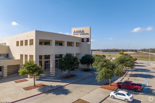 Anna High School prepares students to succeed in college.