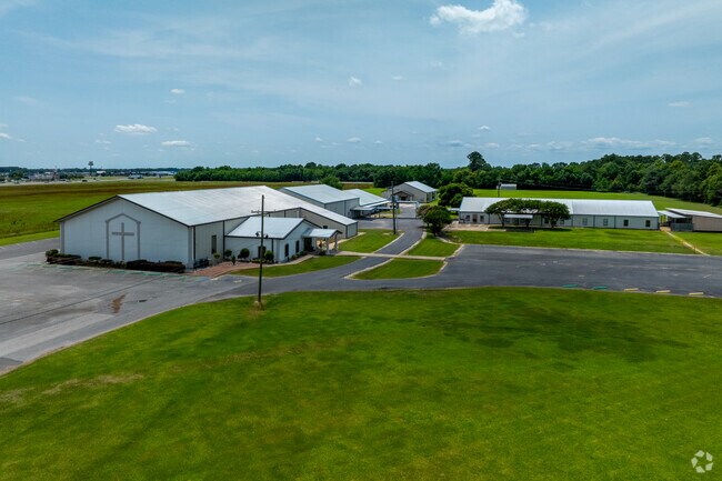 Bethel Christian School builds strong academic and spiritual foundations.