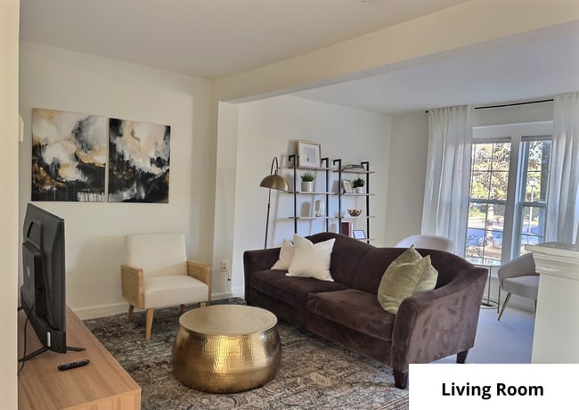 6348 Field Flower Trail unit UL 1, Centreville, VA 20121 - photo 4