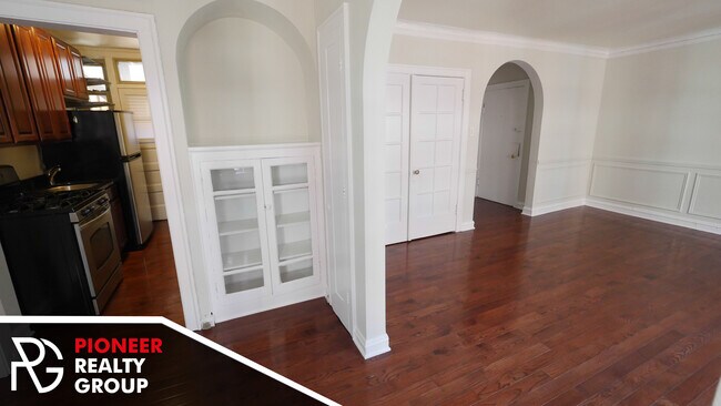 546 W Surf St unit 542-N1, Chicago, IL 60657 - photo 7