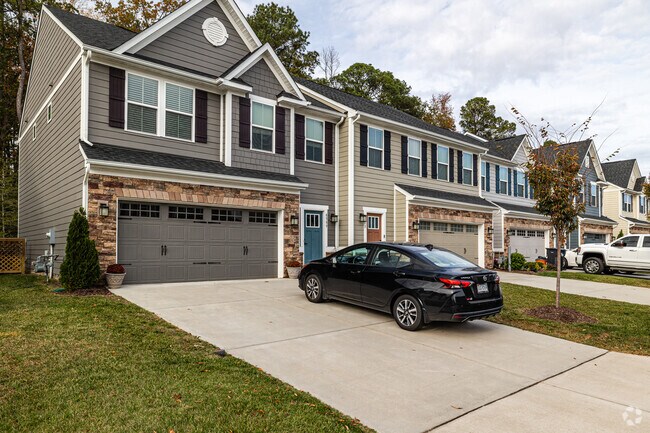 FInd a variety of townhomes perfect for your family in Mechanicsville.