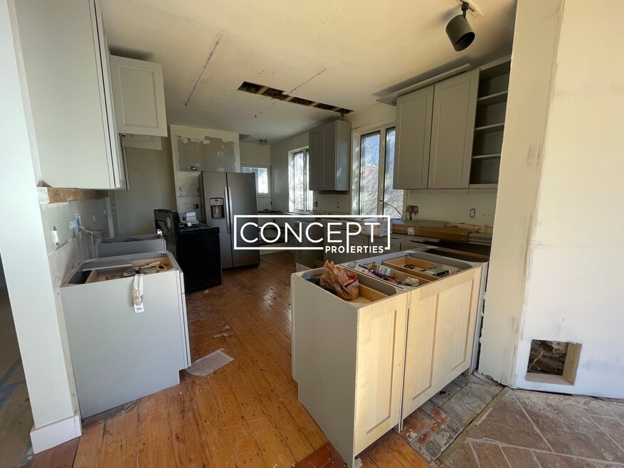 54 Lawn St, Boston, MA 02130 - photo 1