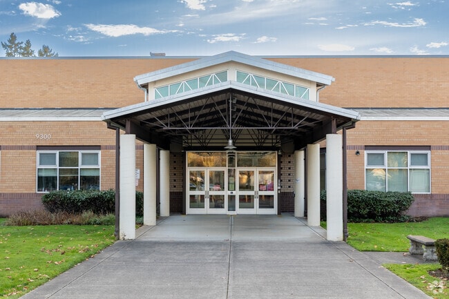 Children may attend Lake Shore Elementary School, which earns a B-plus from Niche.