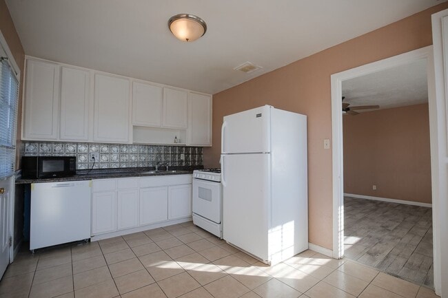 1001 Cauthen Ln, Alamogordo, NM 88310 - photo 4