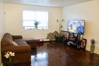 1112-1130 Magnolia Ave, Camden, NJ 08103