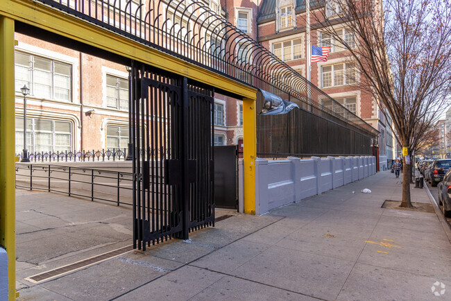 Wadleigh Secondary School for the Performing and Visual Arts offers after school programs.