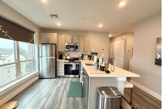 55 W 5th St, Boston, MA 02127