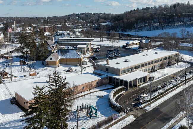 Jackson School in Newton is a highly rated private, catholic school for students in grades K-6.