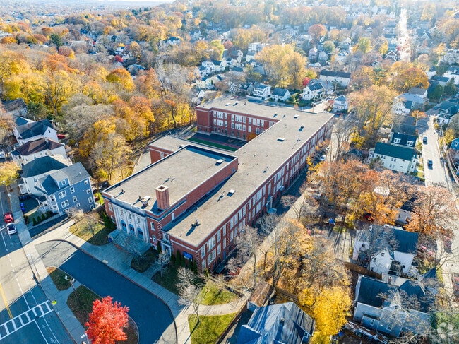 Washington Irving Middle School has a 4.4 grade on GreatSchools.