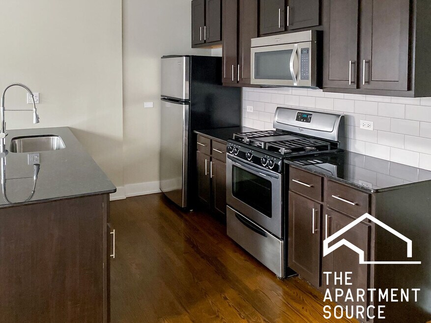 5054 N Winchester Ave unit 1, Chicago, IL 60640 - photo 1