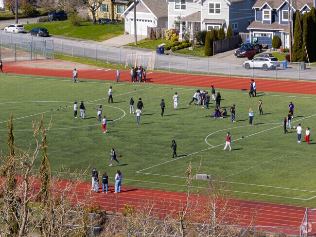 Hilltop Heritage Middle School was founded in 1923 in Tacoma, WA.