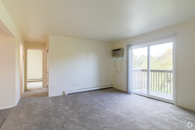 2 BR, 1 BA - Living Room