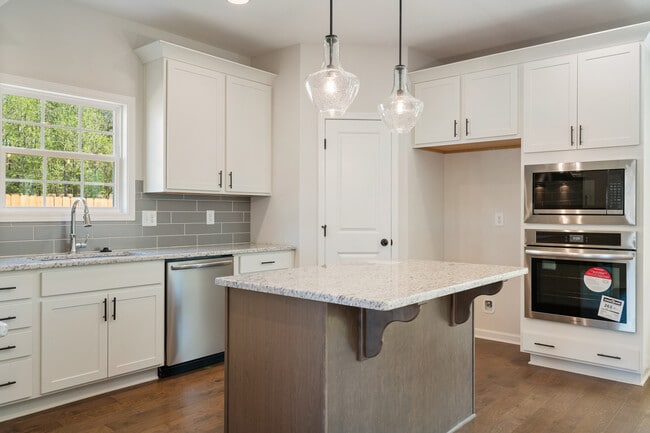 1815 solamere ct-014.jpg