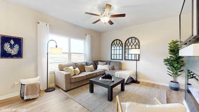 3437 Craven Dr, Coralville, IA 52241 - photo 2