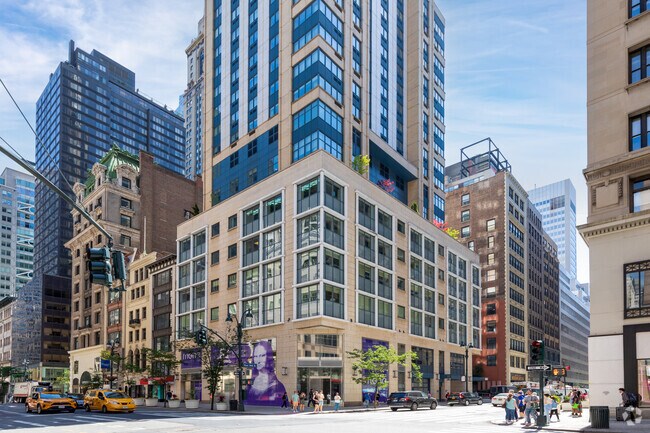 About 425 Fifth Ave, New York NY | HOAs, Reviews, Amenities