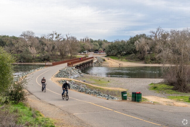 Take a scenic bike ride on the American River Bike Trail in Fair Oaks.