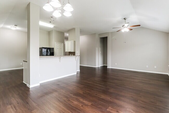 4918 Bryant Ridge Rd, Houston, TX 77053 - photo 5