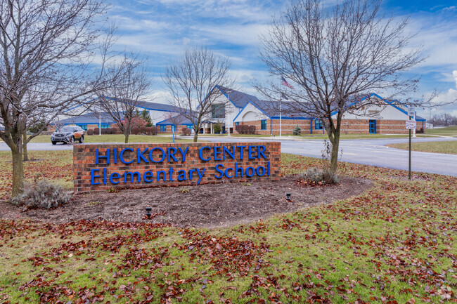 Welcome to Fort Wayne's Hickory Center Elementary School.