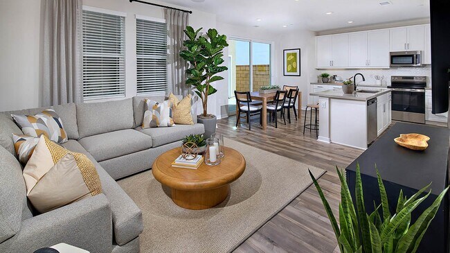 16556 Forest Ln unit 37794195, Fontana, CA 92336 - photo 7