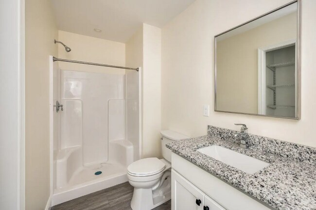 725-727 Central Ave unit 103, Dover, NH 03820 - photo 7