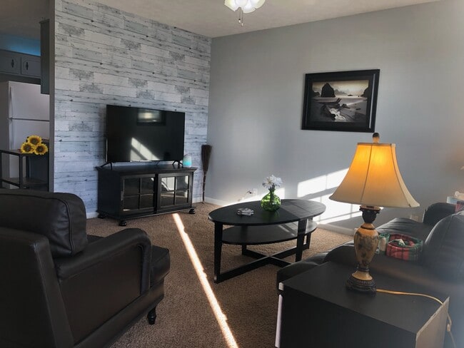 1138 Timothy Ave, Oak Grove, KY 42262 - photo 7