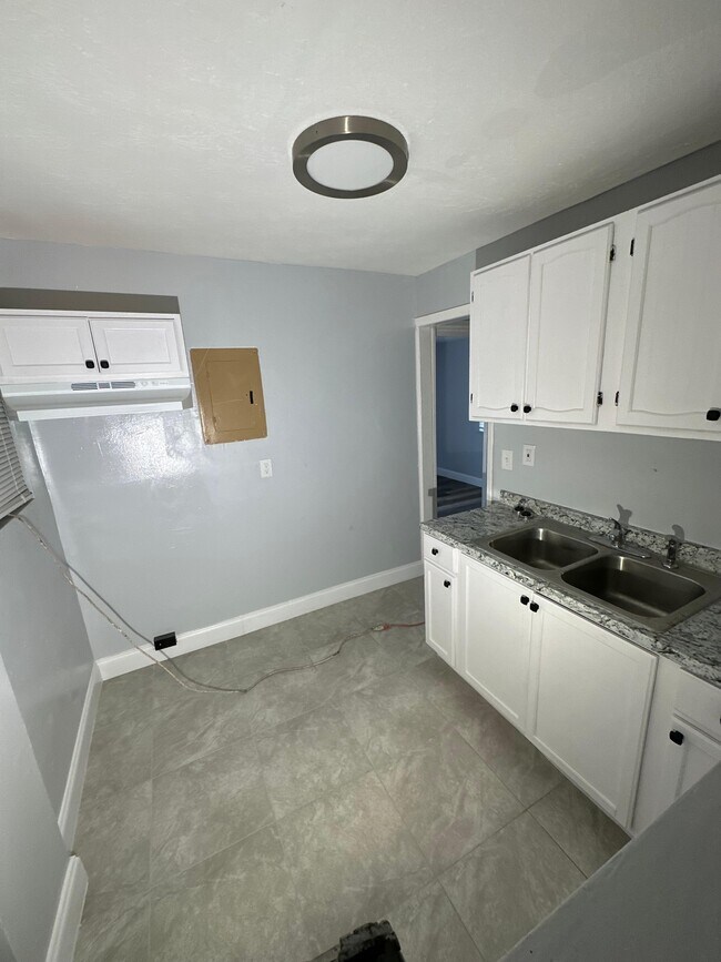 1039 Phelps St, Jacksonville, FL 32206 - photo 5