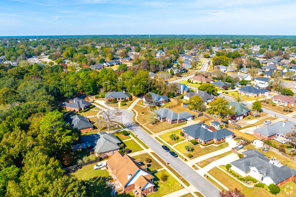 Neighborhood_PierceCreek_Final_120623