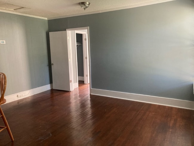 307 Montgomery St unit A, Troy, AL 36081 - photo 4