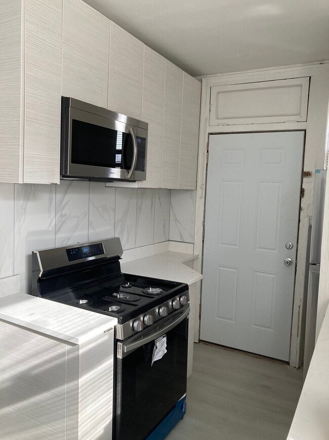 7327 N Honore St unit 3B, Chicago, IL 60626 - photo 7