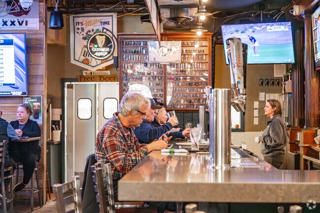 O'Loughlin's Restaurant in Arnold serves amazing drinks and kind faces.