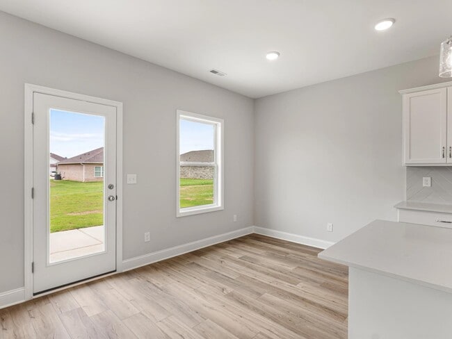 105 Luxor Ave unit 37704811, Owens Cross Roads, AL 35763 - photo 7